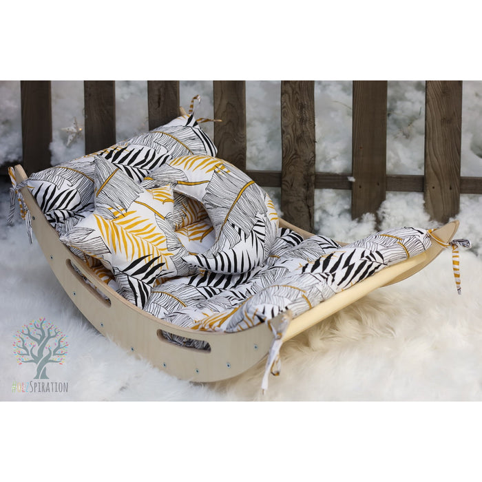 Wippe/Kletterbogen (S) für Kinder ab 1 Jahr - Umweltfreundlich, sicher & motorikfördernd - Inklusive Premium Auflage für zusätzlichen Komfort